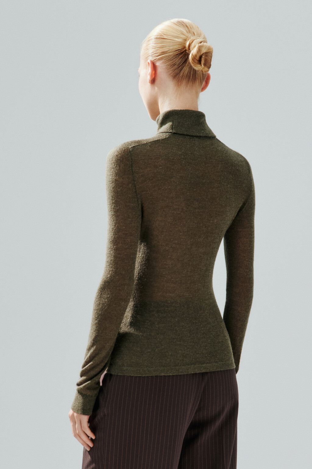 Водолазка тонкой вязки с шерстью - цвет зеленый - 3
