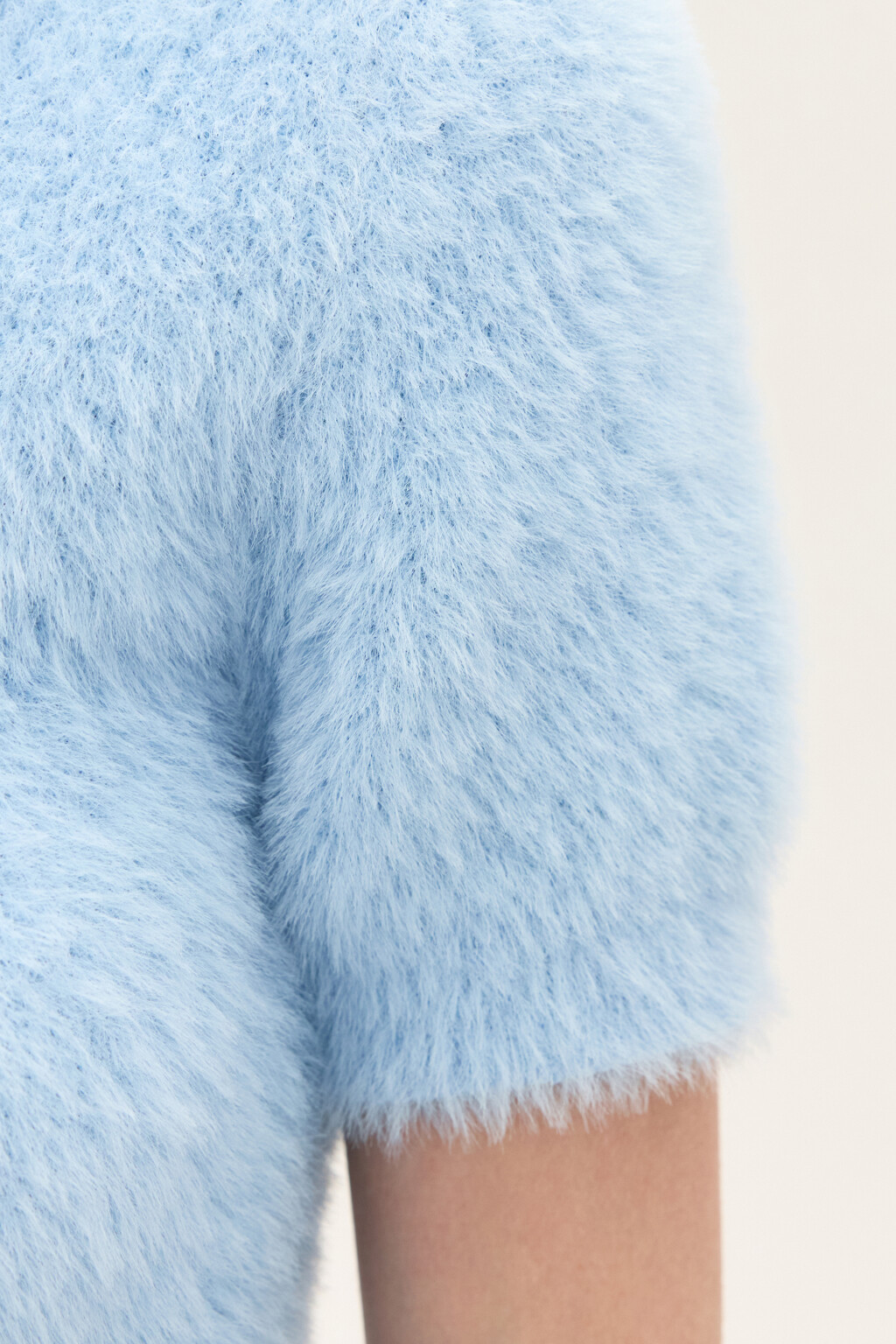 Джемпер-поло из пушистой пряжи - цвет голубой - 7