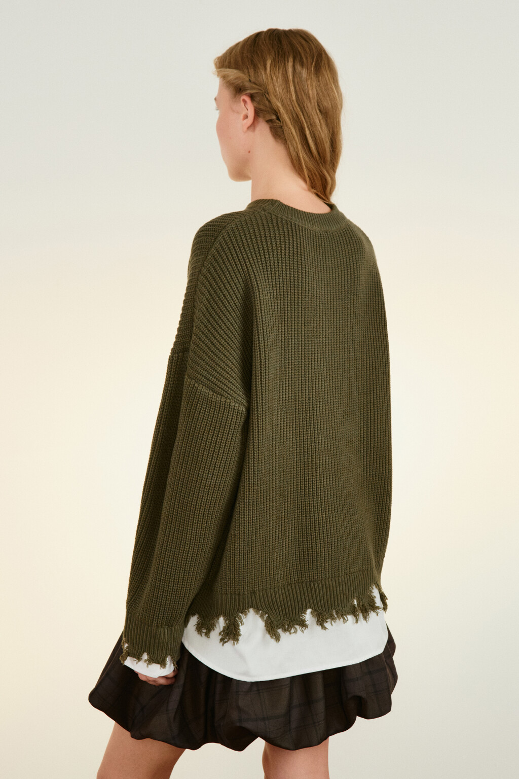 Джемпер рваный с имитацией рубашки - цвет зеленый - 4