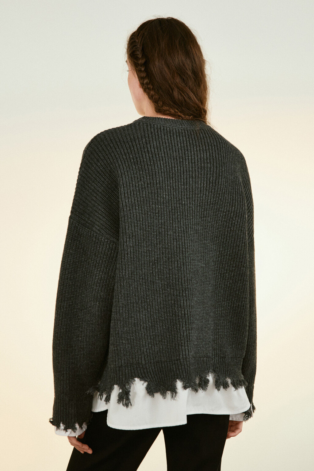 Джемпер рваный с имитацией рубашки - цвет серый - 3