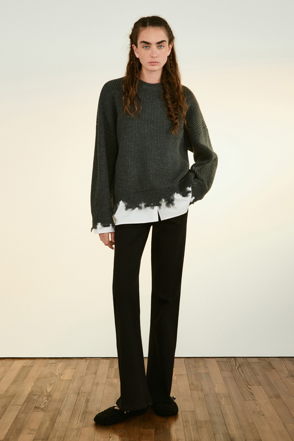 Джемпер рваный с имитацией рубашки - цвет серый - 4