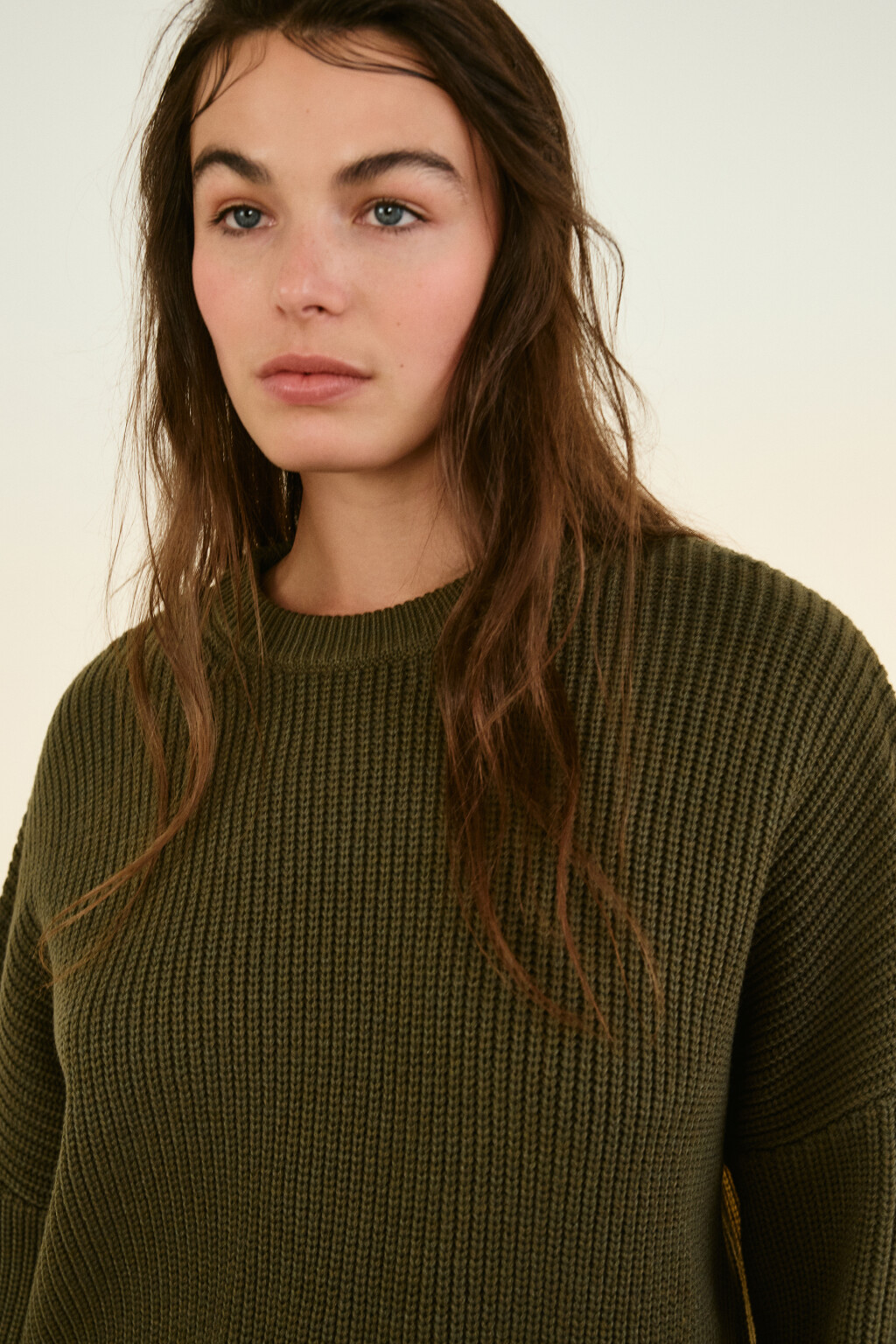 Джемпер рваный с имитацией рубашки - цвет зеленый - 5