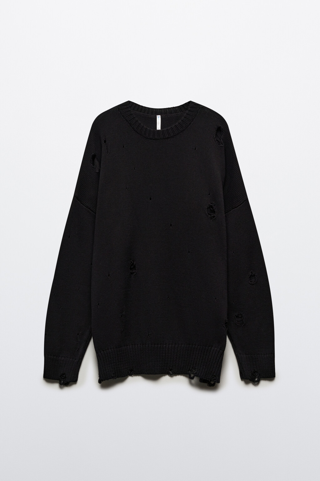 Джемпер вязаный с рваными элементами - цвет черный - 7