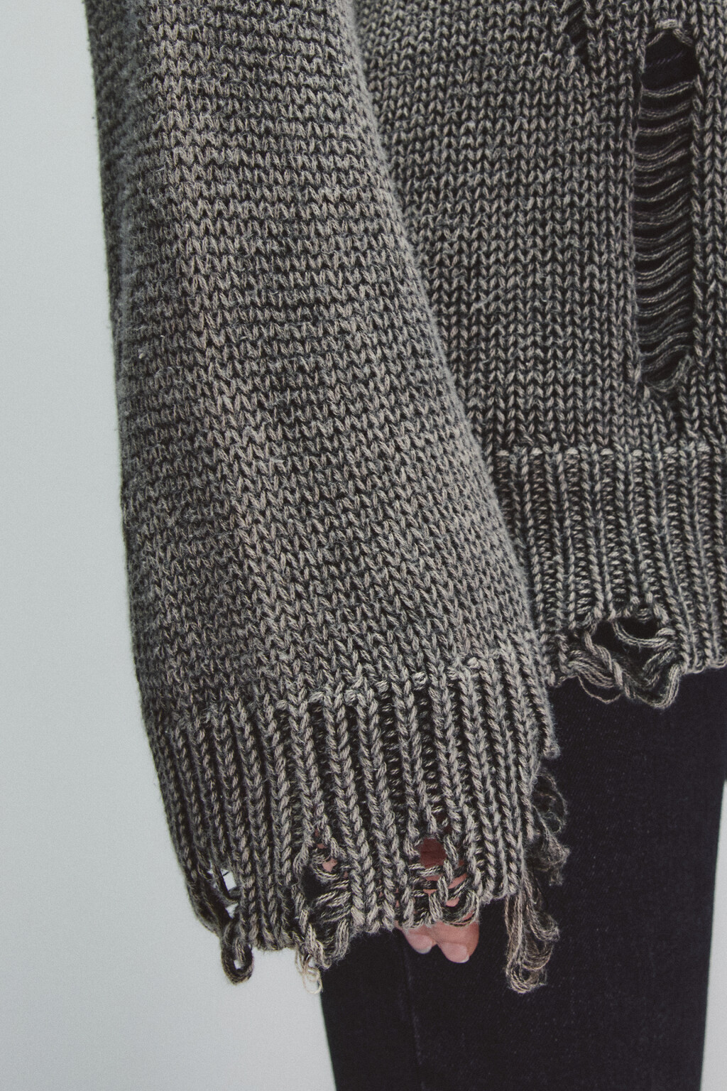 Джемпер вязаный с кружевом и стиркой - цвет бежевый - 6