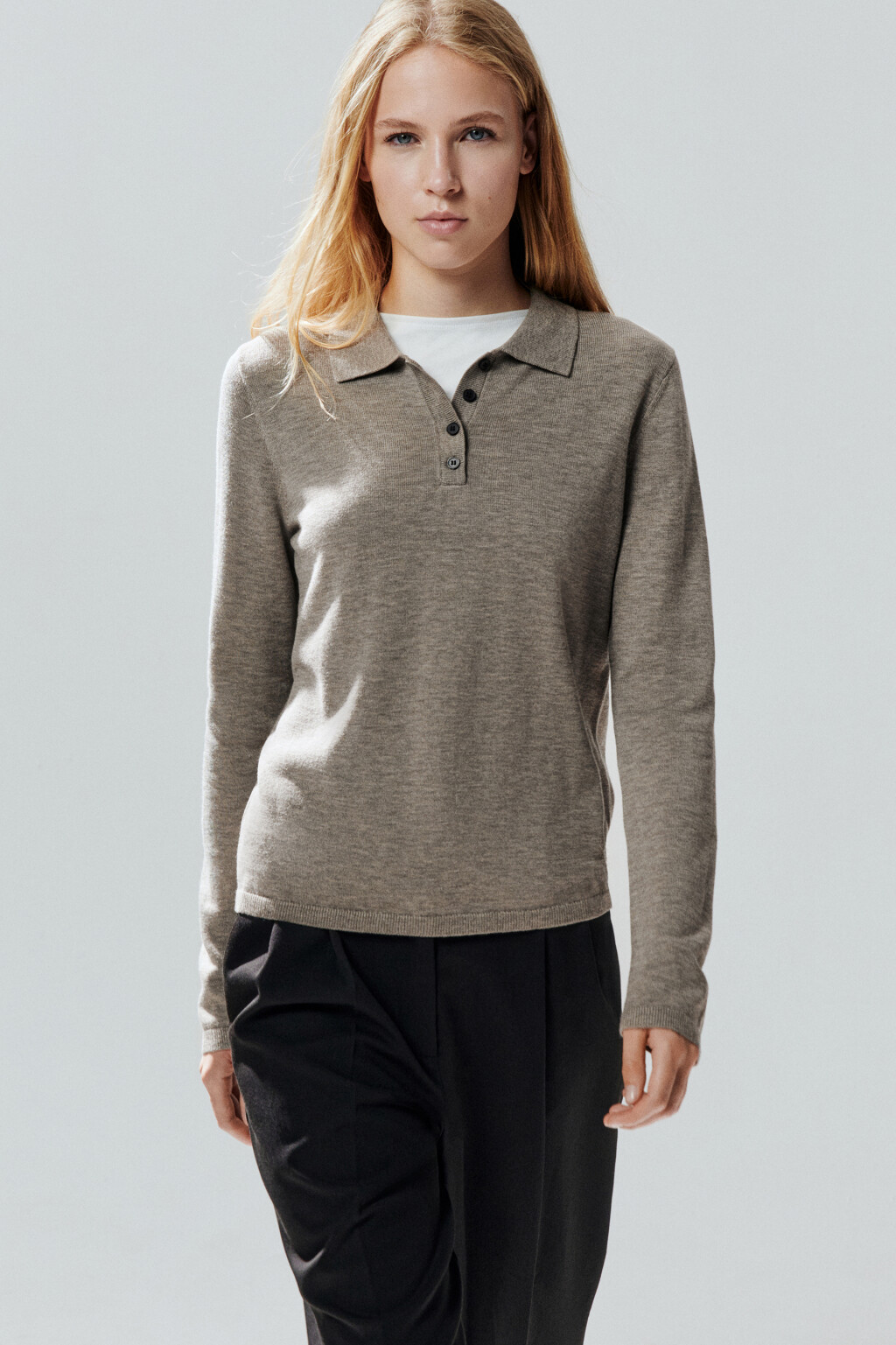 Джемпер-поло тонкой вязки - цвет бежевый - 1