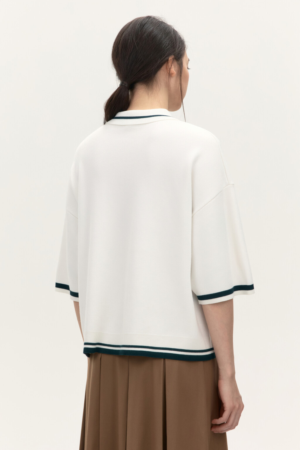 Джемпер-поло свободный с вышивкой - цвет молочный - 3