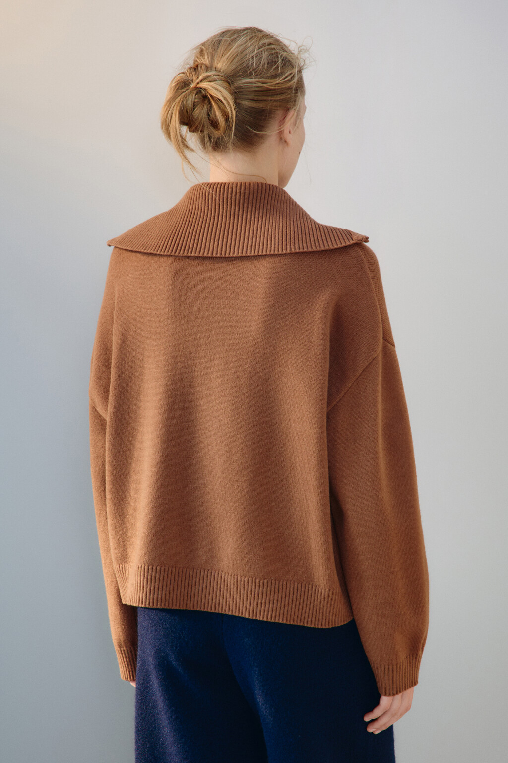 Свитер с воротником на молнии - цвет красный - 4