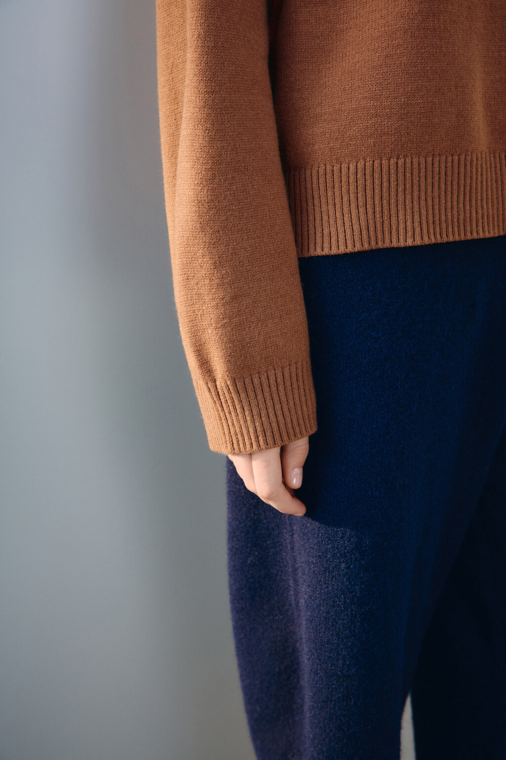 Свитер с воротником на молнии - цвет красный - 7