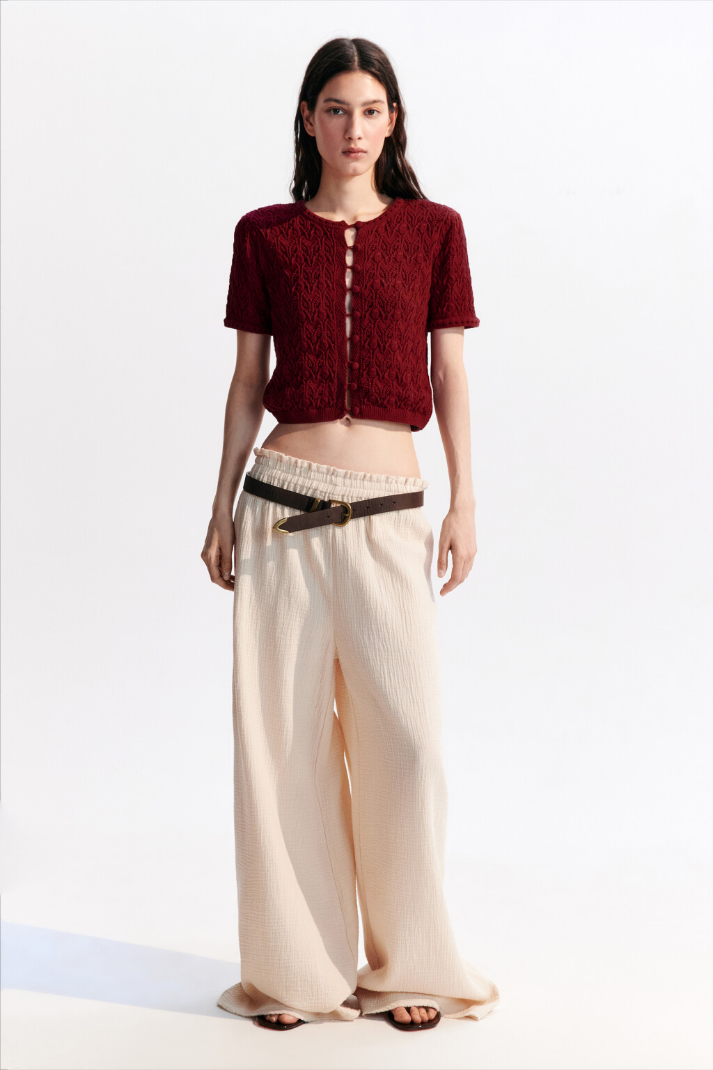 Кардиган ажурный на пуговицах - цвет бордовый - 8