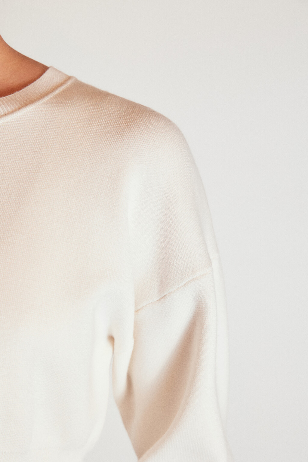 Кардиган на пуговицах укороченный - цвет молочный - 8