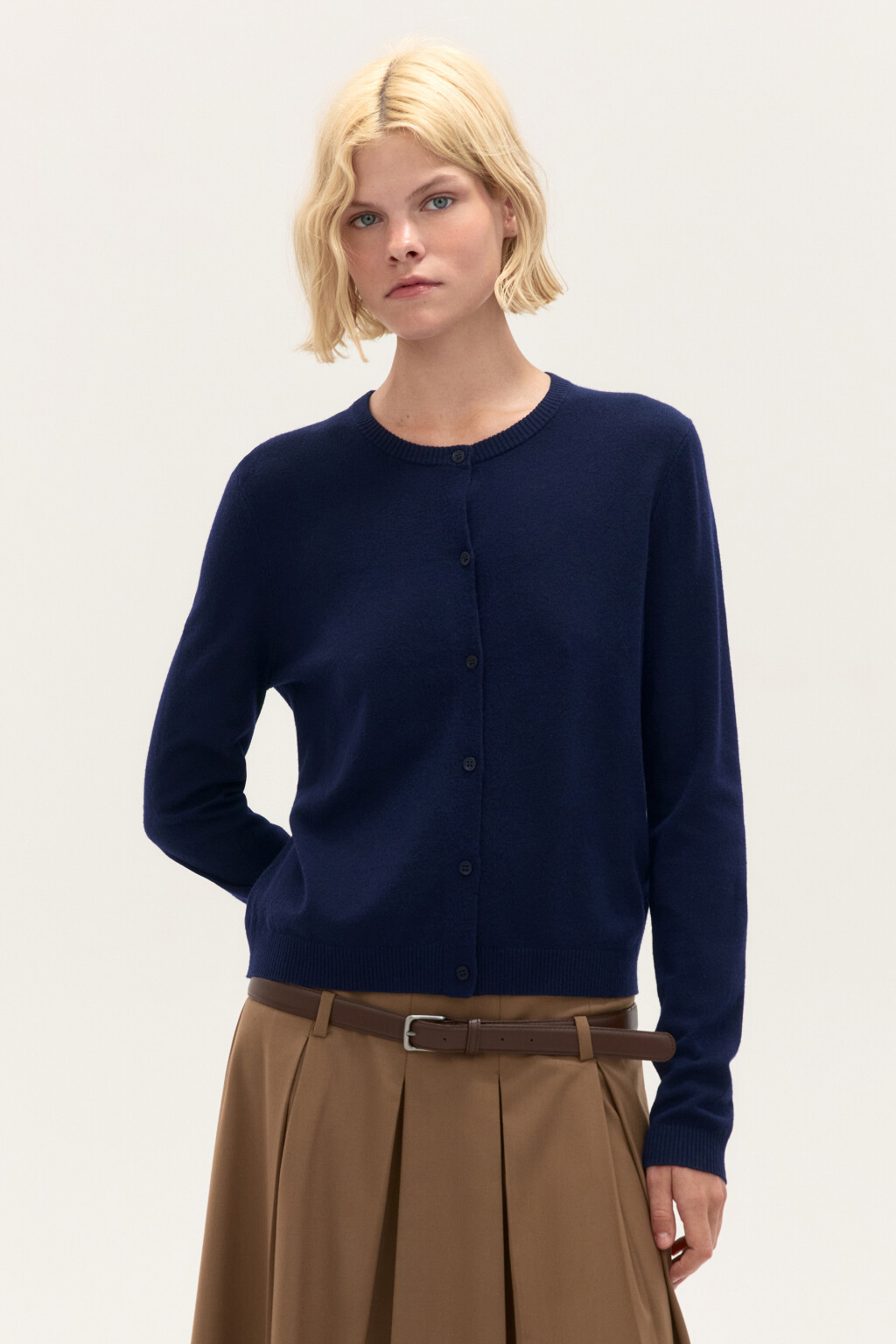 Кардиган на пуговицах с круглым вырезом - цвет синий - 2