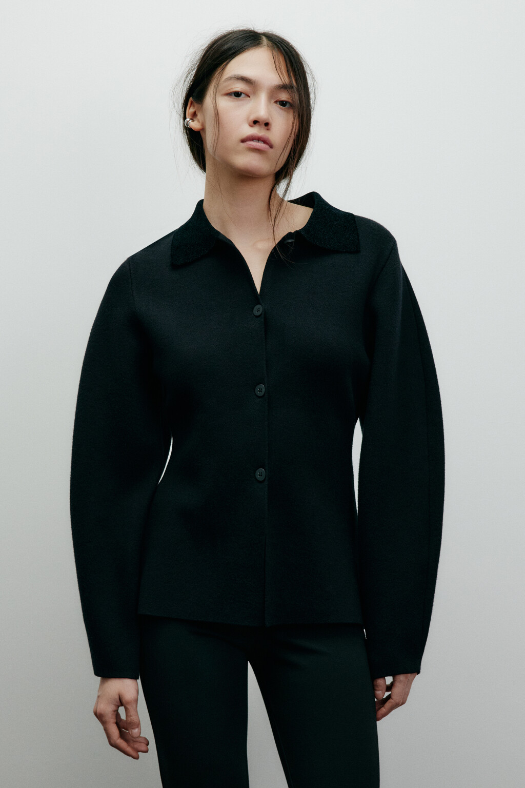 Кардиган на пуговицах приталенный - цвет черный - 3