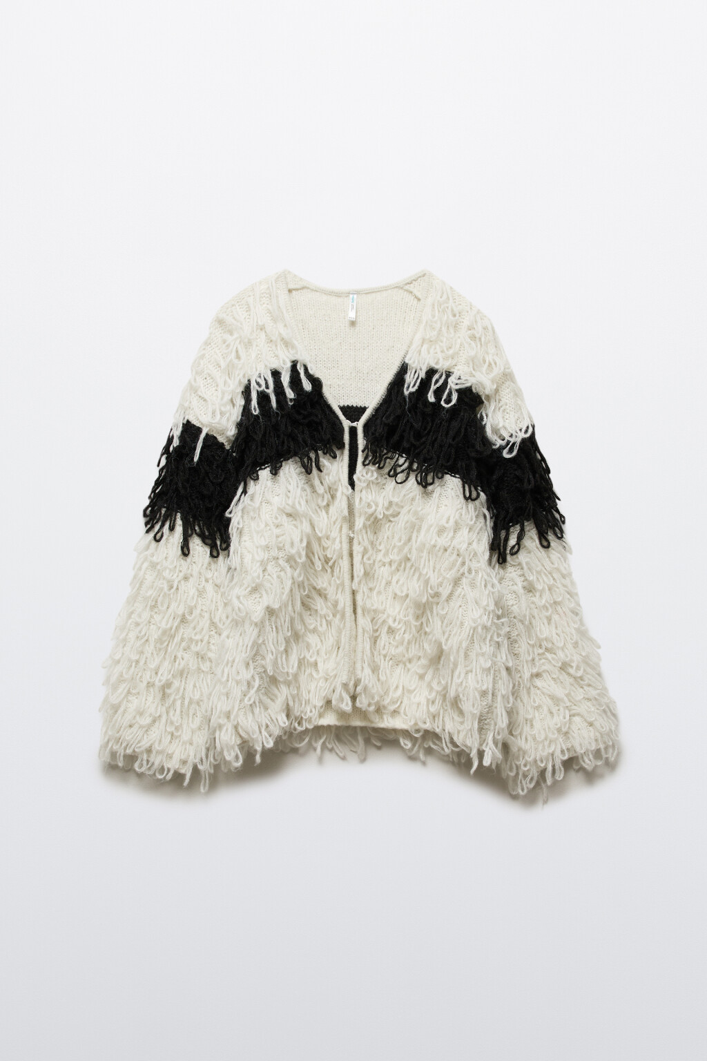 Кардиган на крючках с бахромой - цвет молочный - 7