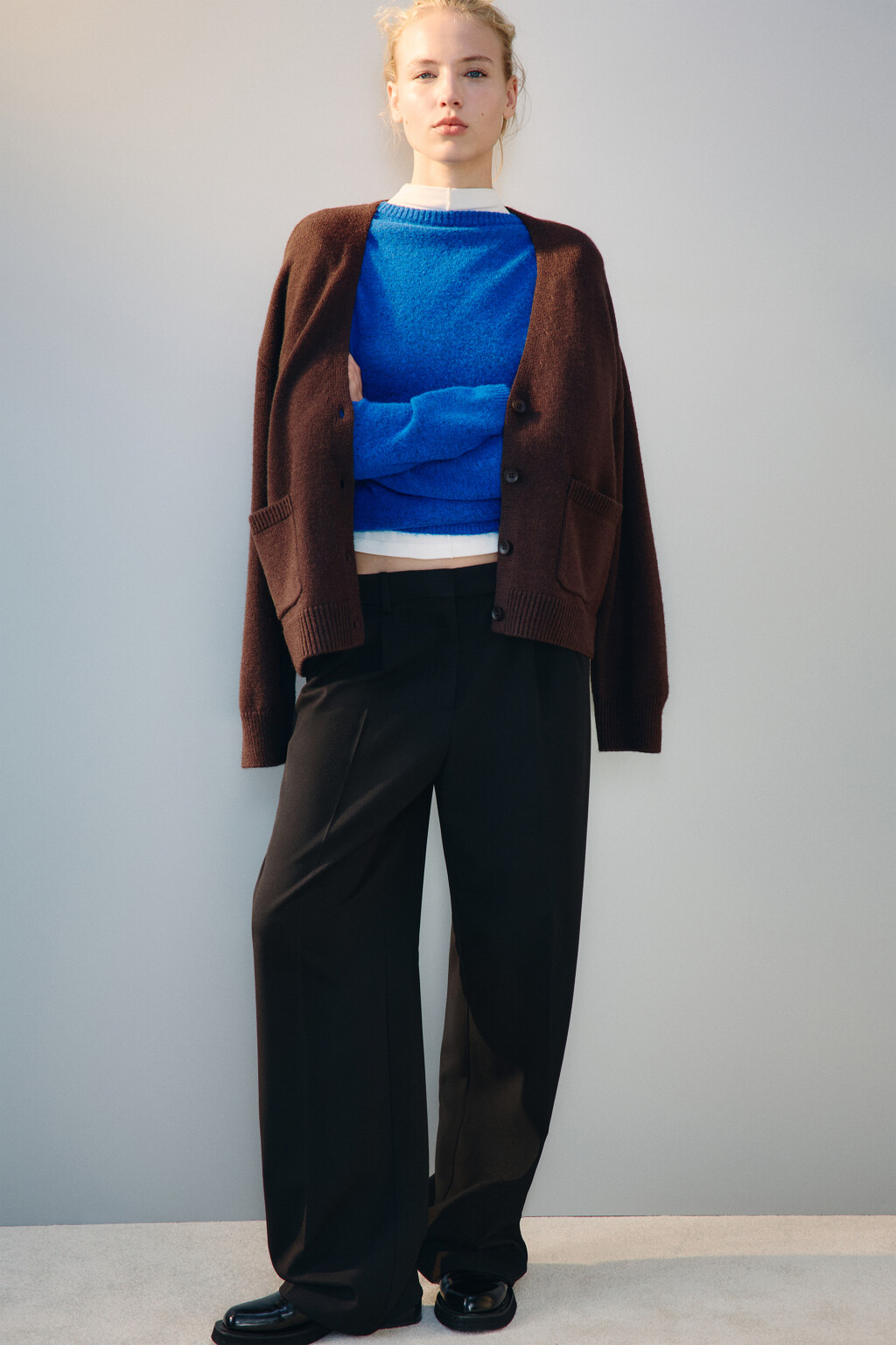 Кардиган на пуговицах с карманами - цвет коричневый - 1