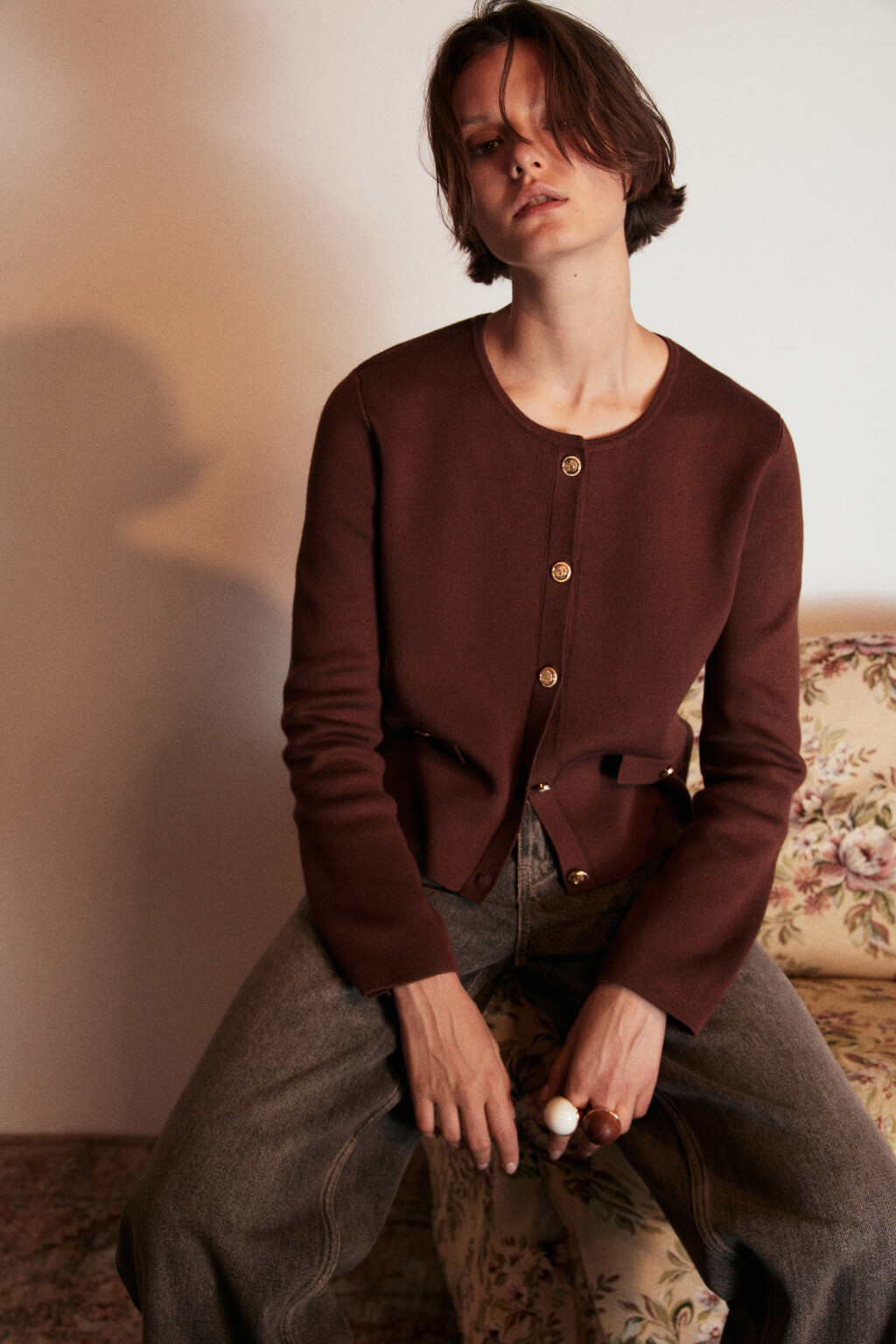 Кардиган жаккардовый на пуговицах - цвет коричневый - 1