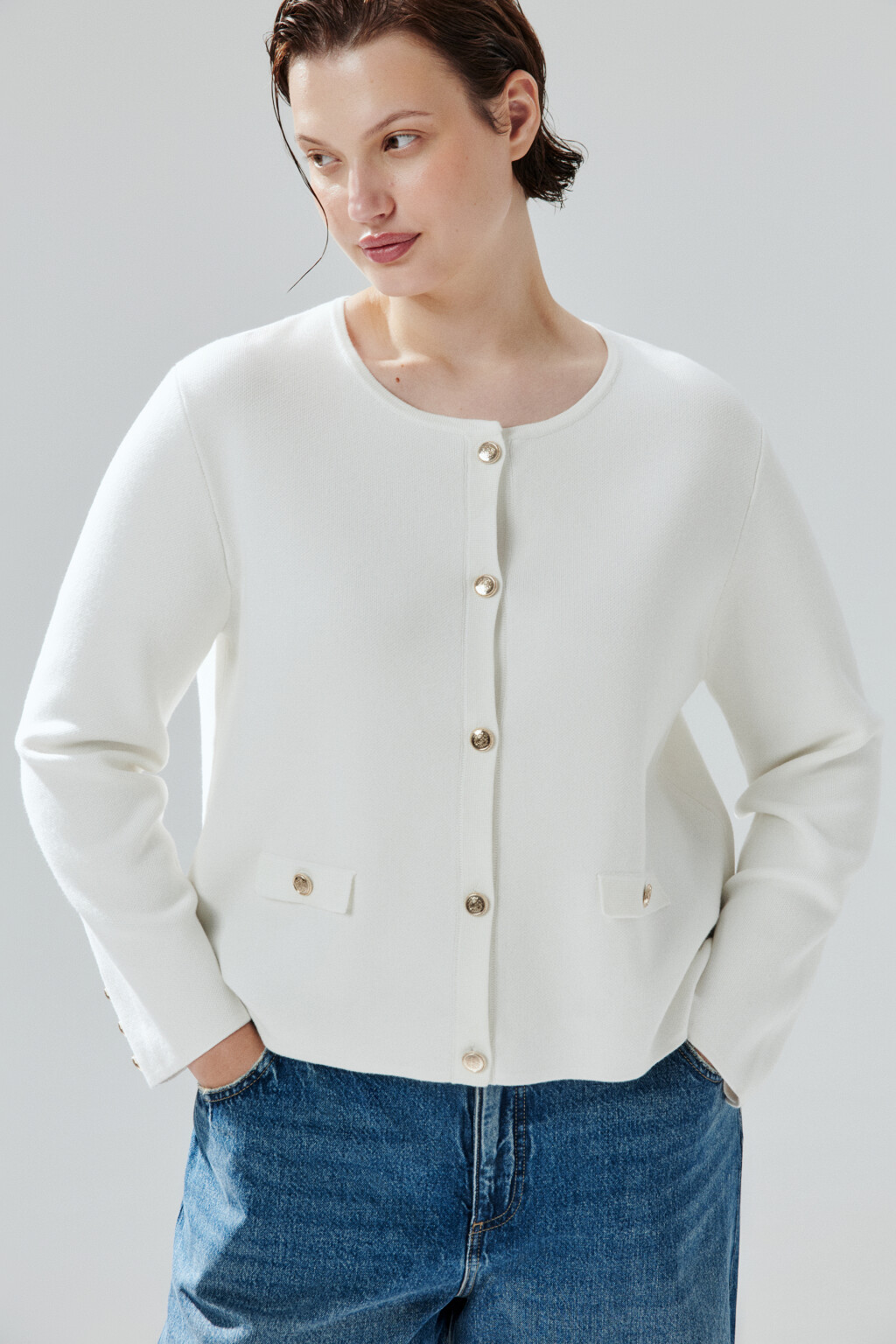 Кардиган на пуговицах с круглым вырезом - цвет молочный - 1