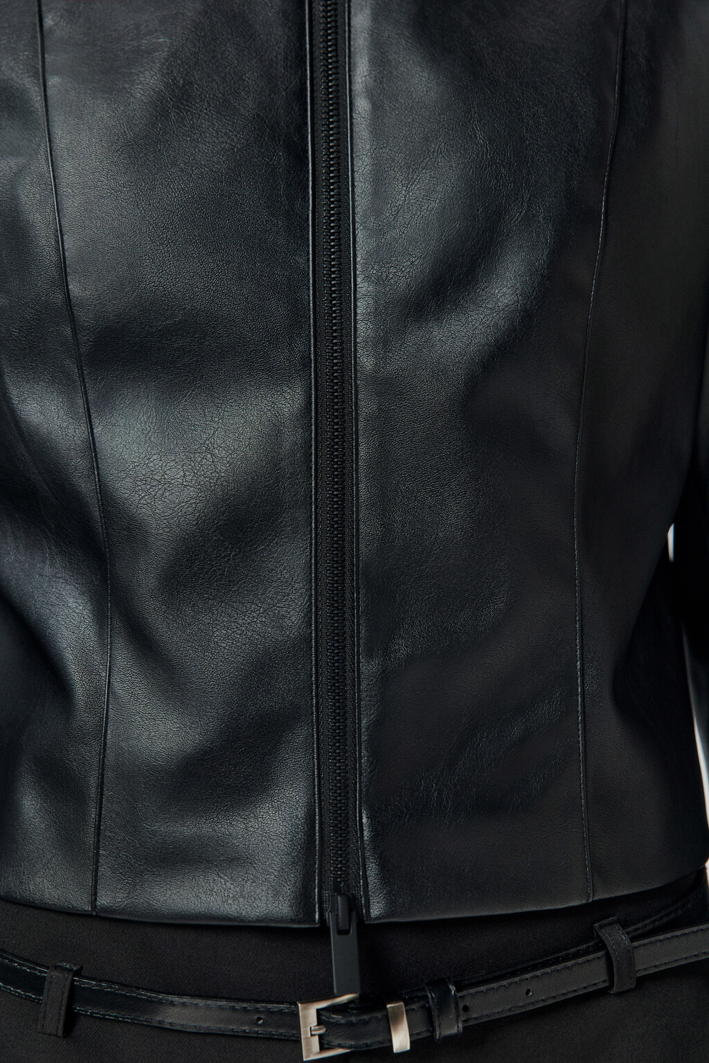 Куртка-жакет приталенная на молнии - цвет черный - 6