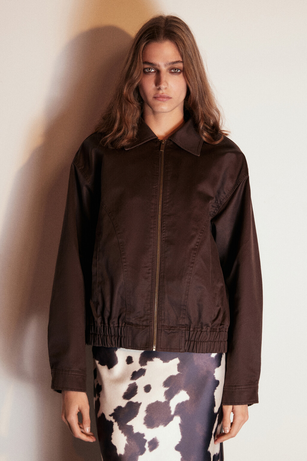 Куртка-бомбер из вощеной ткани - цвет коричневый - 4