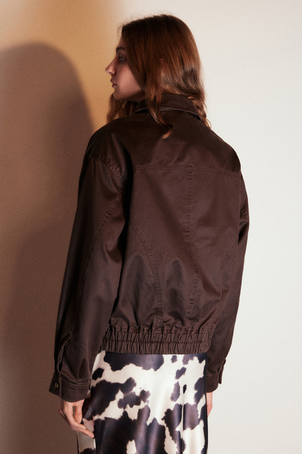 Куртка-бомбер из вощеной ткани - цвет коричневый - 5