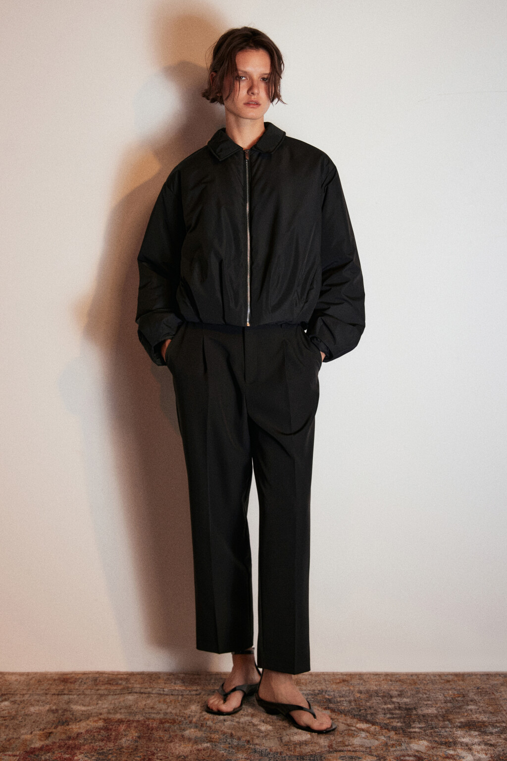 Куртка-бомбер с отложным воротником - цвет черный - 4