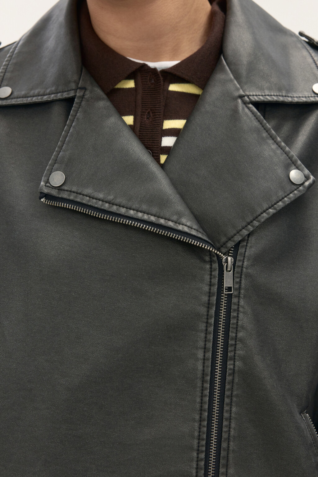 Куртка-косуха с вареным эффектом - цвет серый - 5