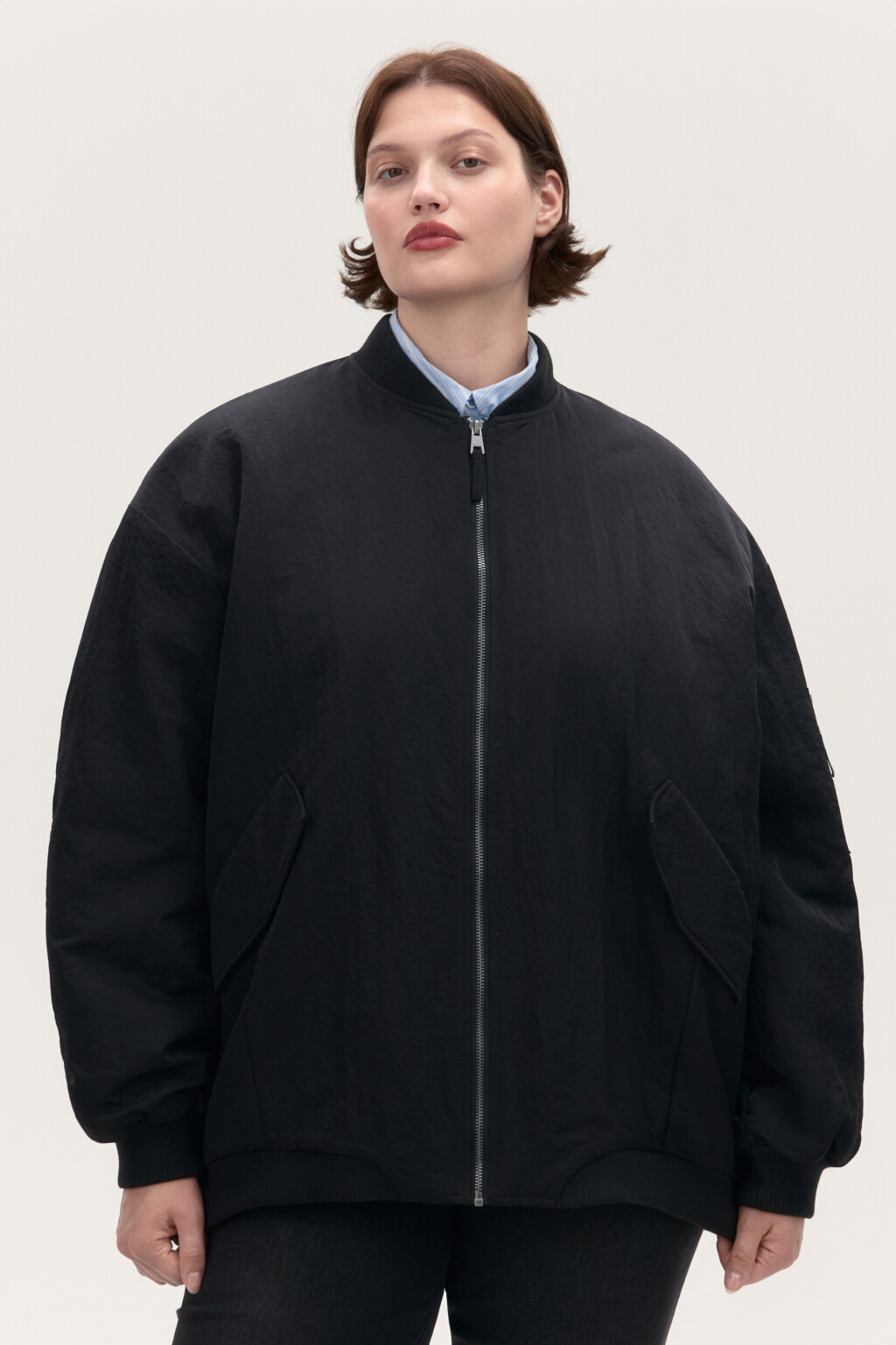 Куртка-бомбер oversize утепленная - цвет черный - 2