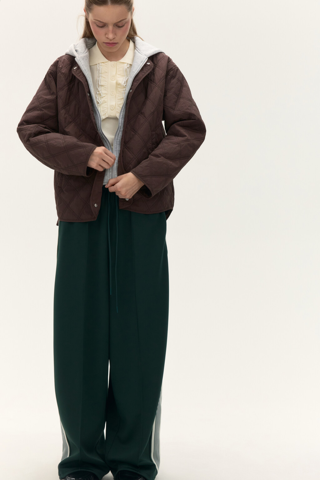 Куртка стеганая с имитацией худи - цвет коричневый - 2