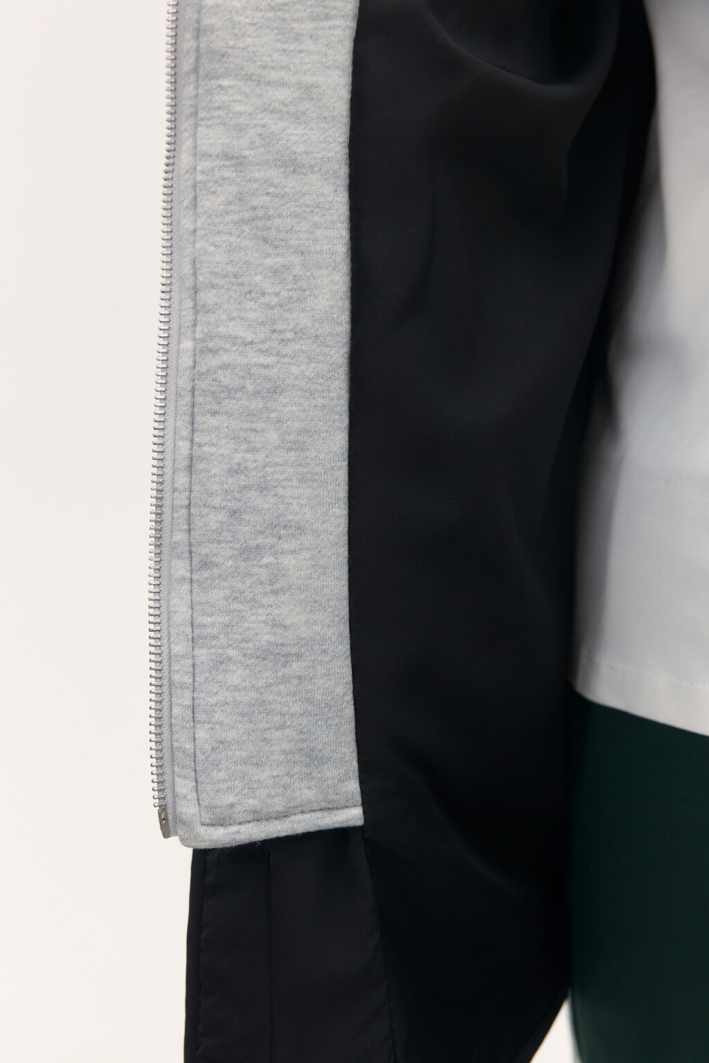 Куртка стеганая с имитацией худи - цвет черный - 7