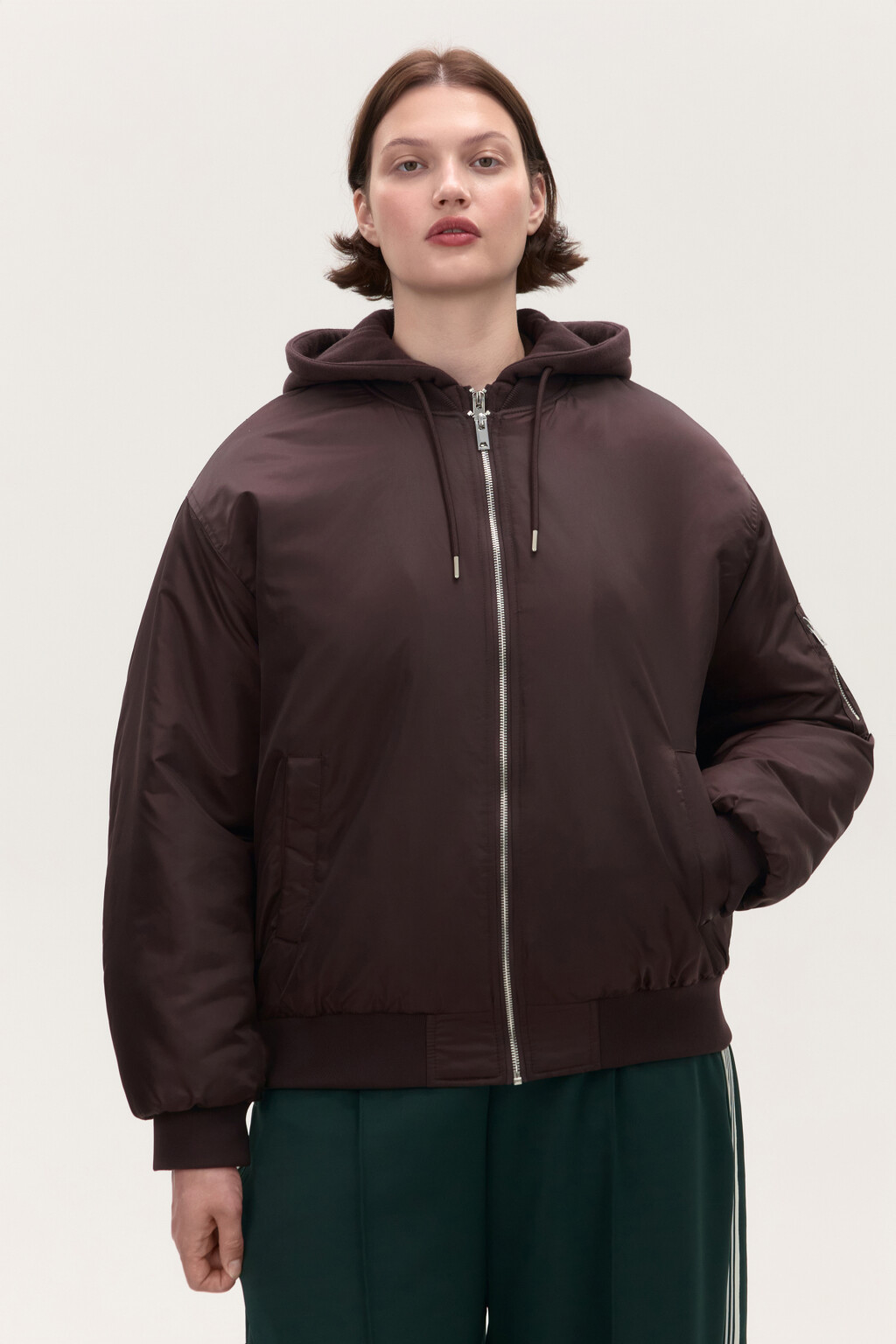 Куртка-бомбер с трикотажным капюшоном - цвет коричневый - 3