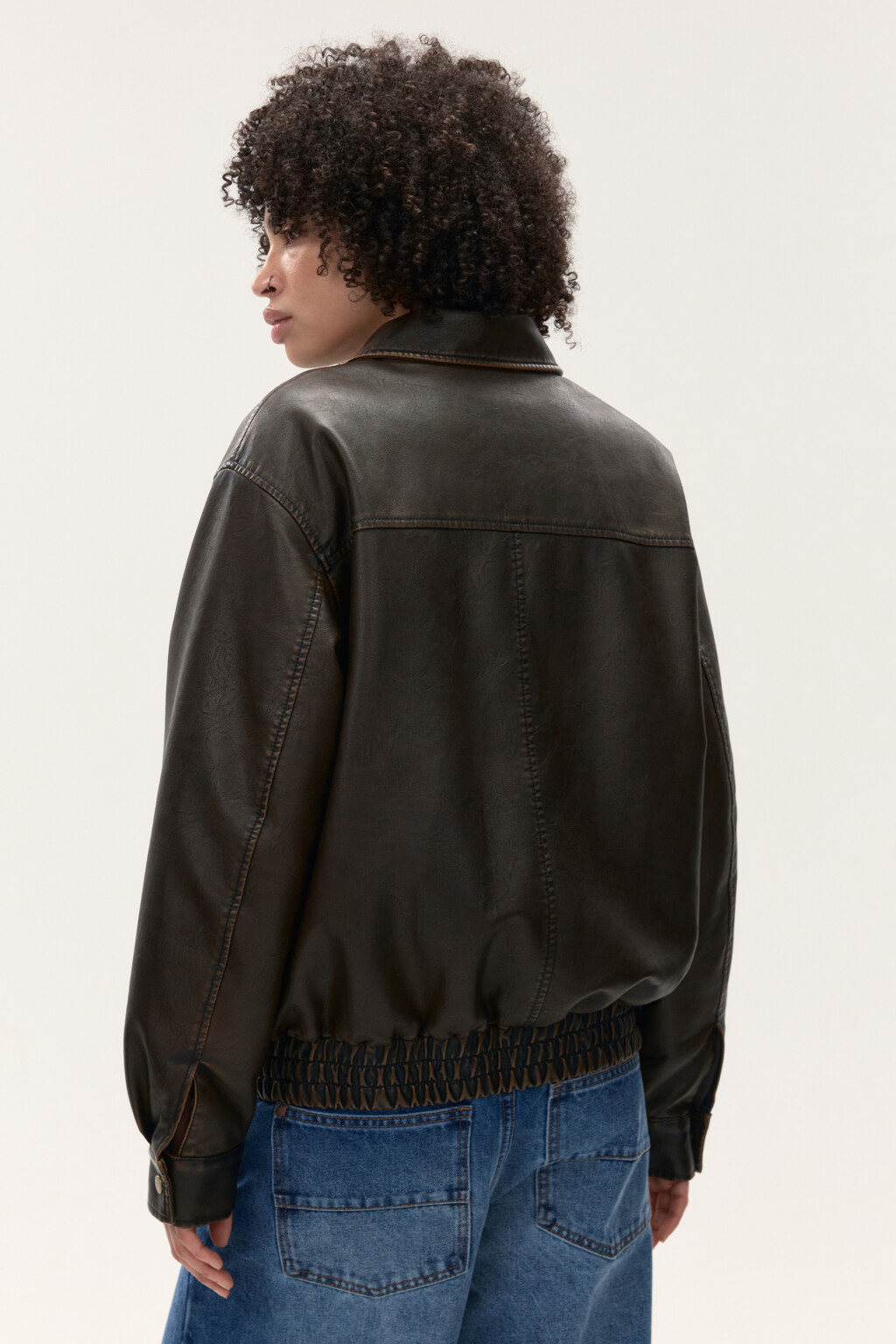 Куртка-бомбер с состаренным эффектом - цвет коричневый - 6