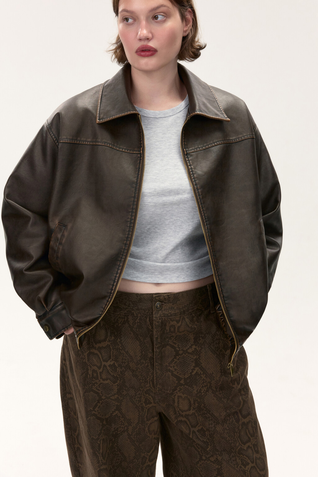 Куртка-бомбер с состаренным эффектом - цвет коричневый - 1