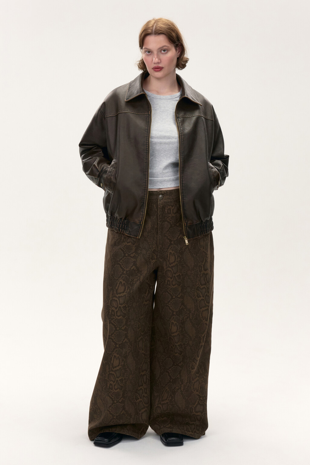 Куртка-бомбер с состаренным эффектом - цвет коричневый - 5