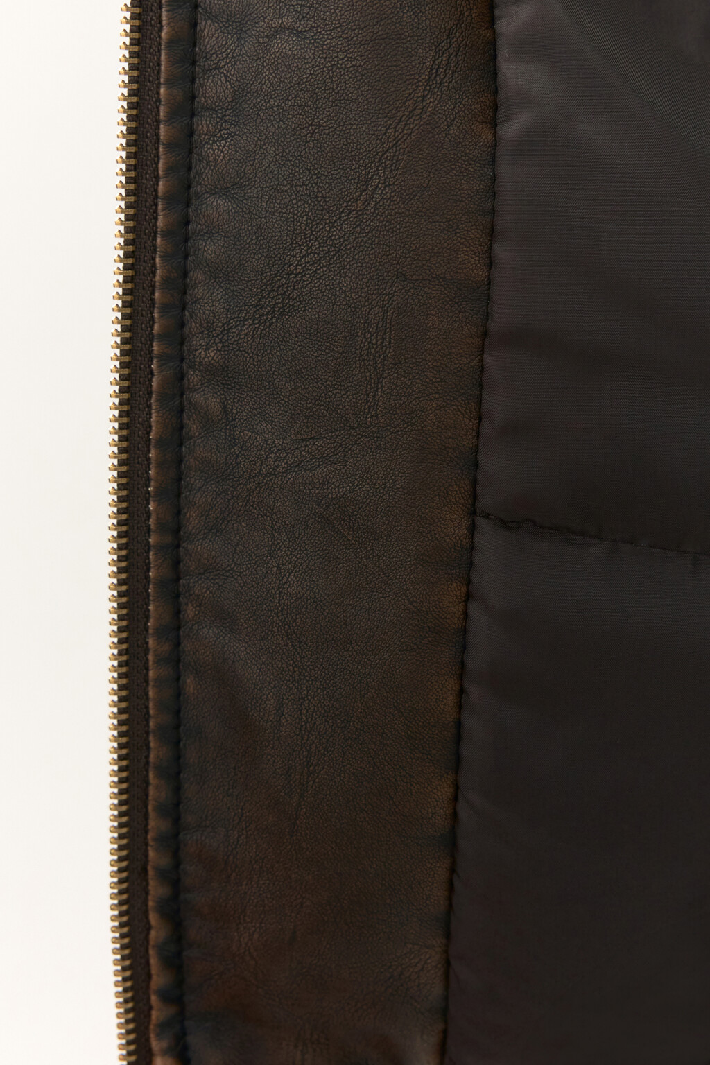 Куртка-бомбер с состаренным эффектом - цвет коричневый - 8