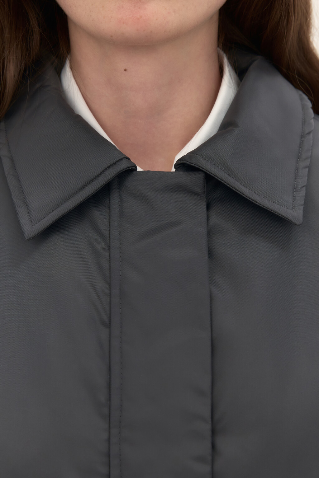 Куртка-бомбер укороченная на утеплителе - цвет серый - 5