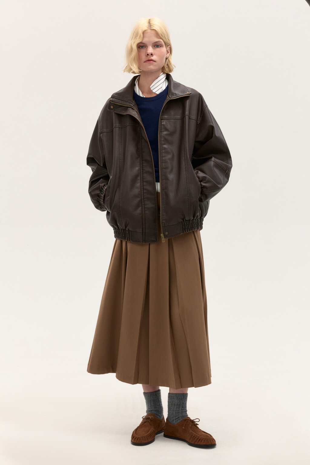 Куртка-бомбер с воротником-стойкой - цвет коричневый - 1