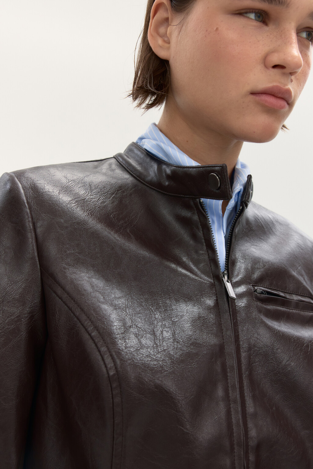 Куртка приталенная на молнии - цвет коричневый - 6