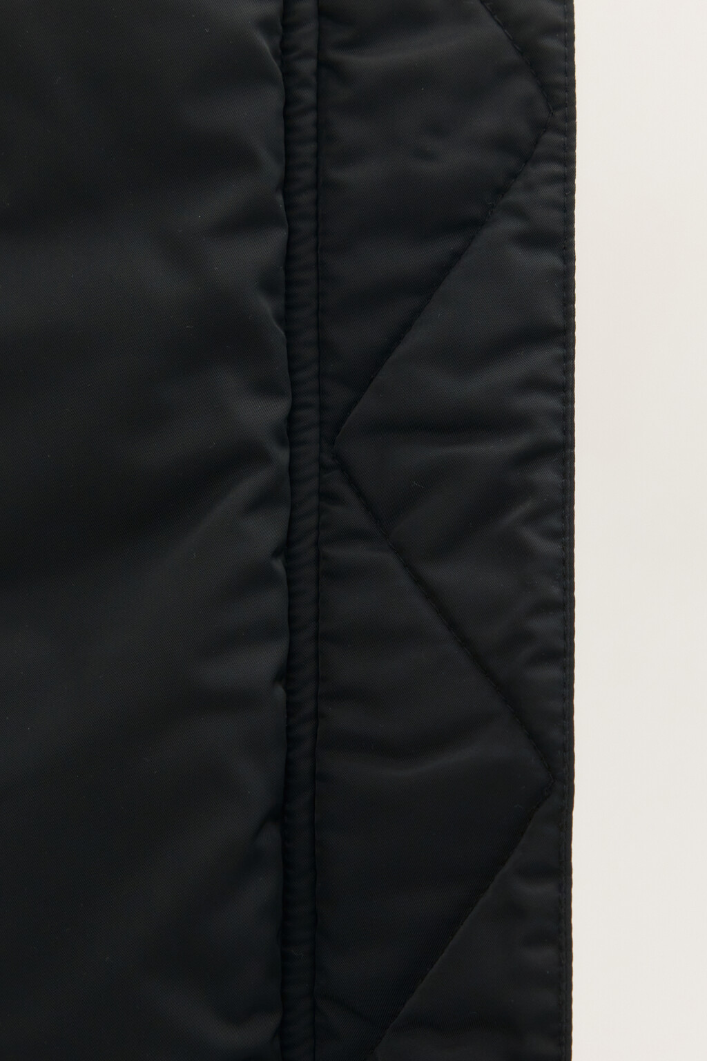 Куртка-бомбер oversize на утеплителе - цвет черный - 7