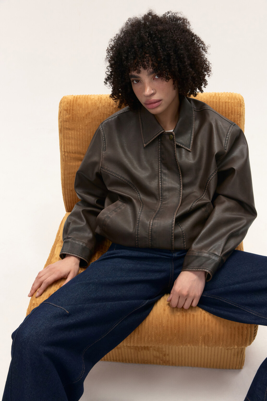 Куртка-бомбер с состаренным эффектом - цвет коричневый - 1