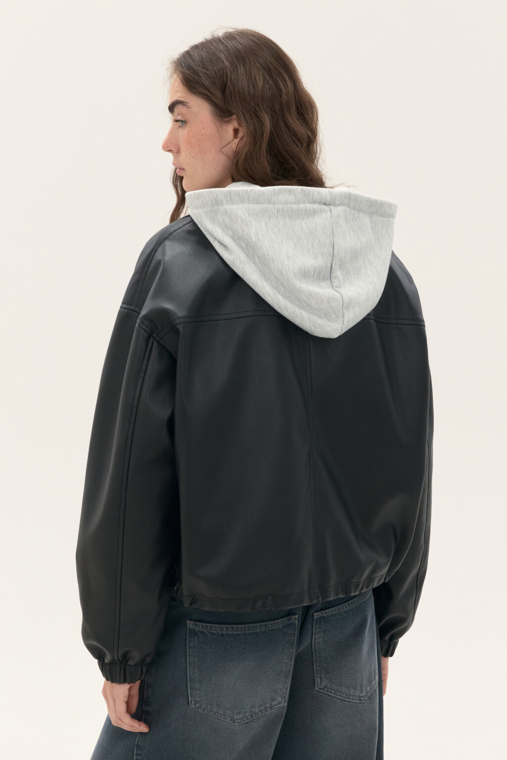 Куртка-бомбер с трикотажным капюшоном - цвет черный - 3