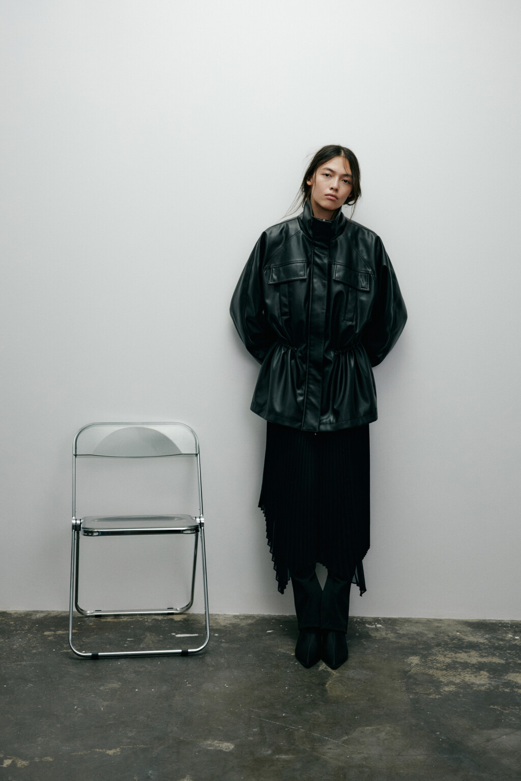 Куртка-парка с поясом - цвет черный - 3