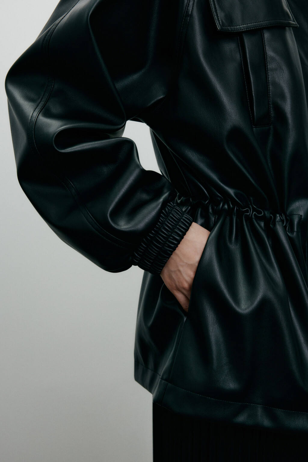 Куртка-парка с поясом - цвет черный - 8