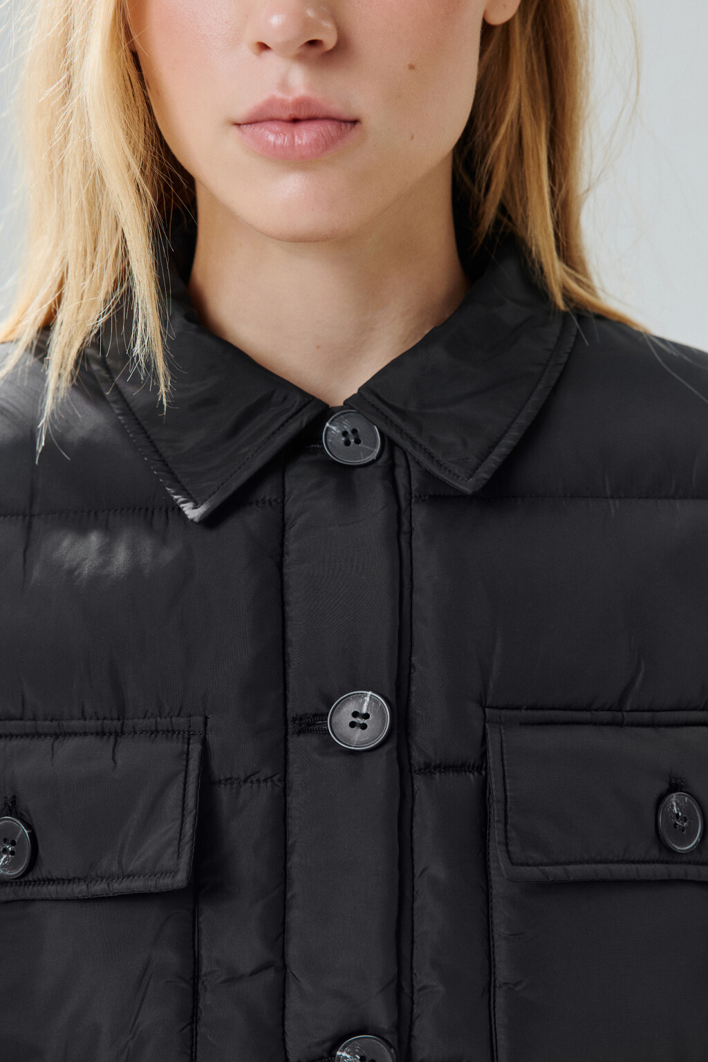 Куртка-рубашка стеганая укороченная - цвет черный - 5