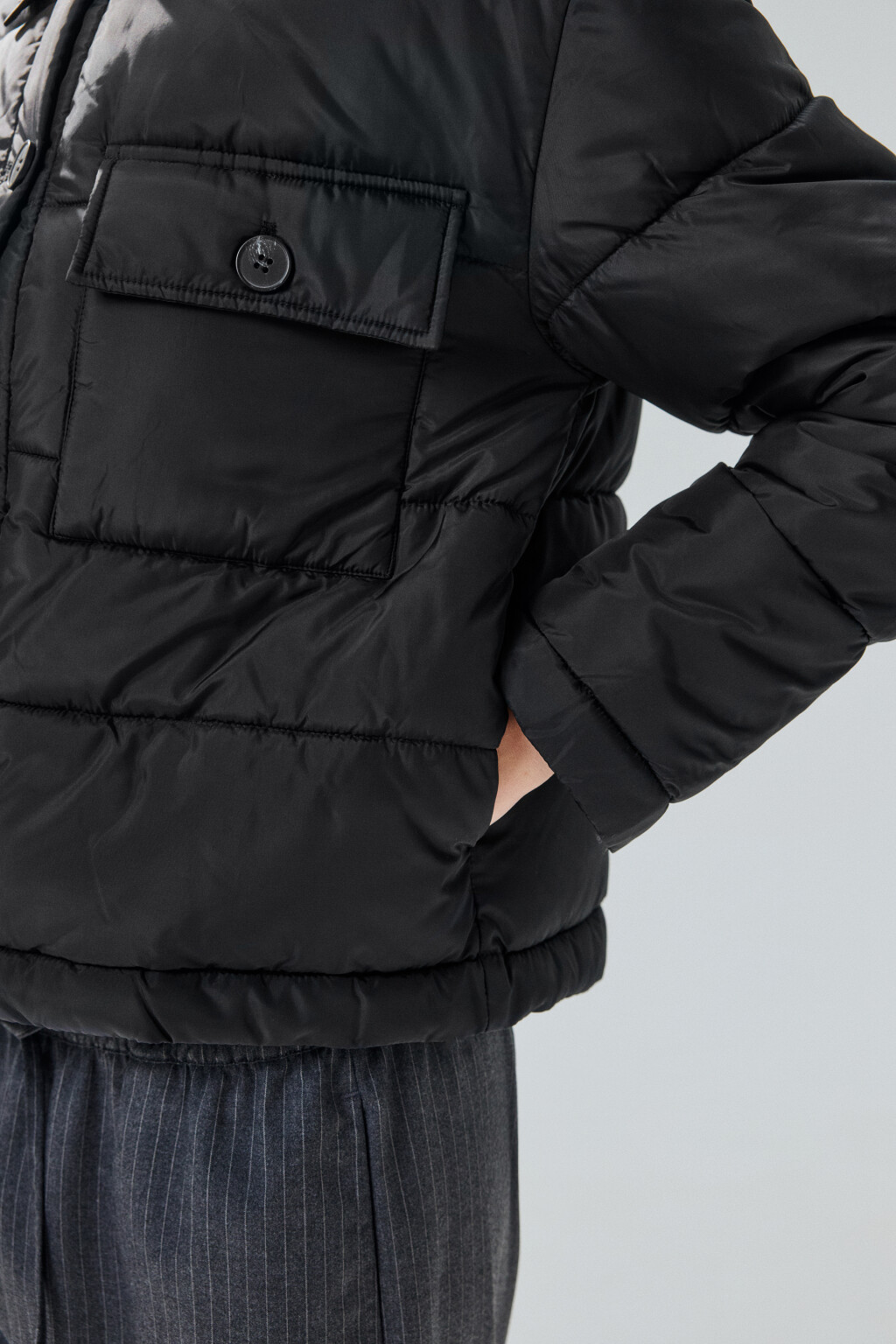 Куртка-рубашка стеганая укороченная - цвет черный - 6