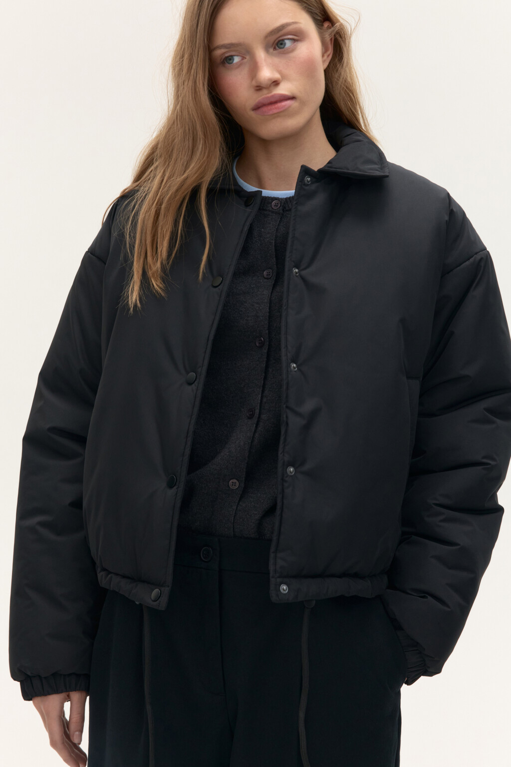 Куртка утепленная с утяжками по низу - цвет черный - 1