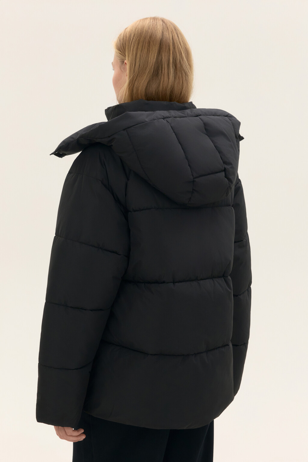 Куртка стеганая со съемным капюшоном - цвет черный - 3