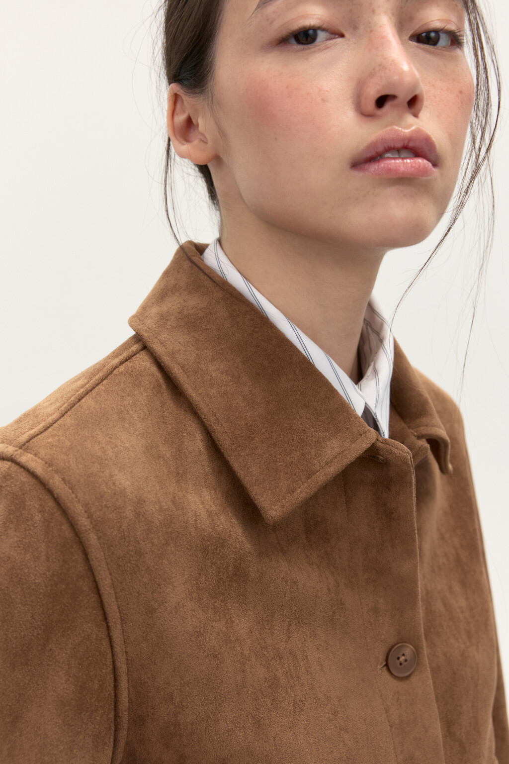 Куртка-жакет с замшевой фактурой - цвет коричневый - 7