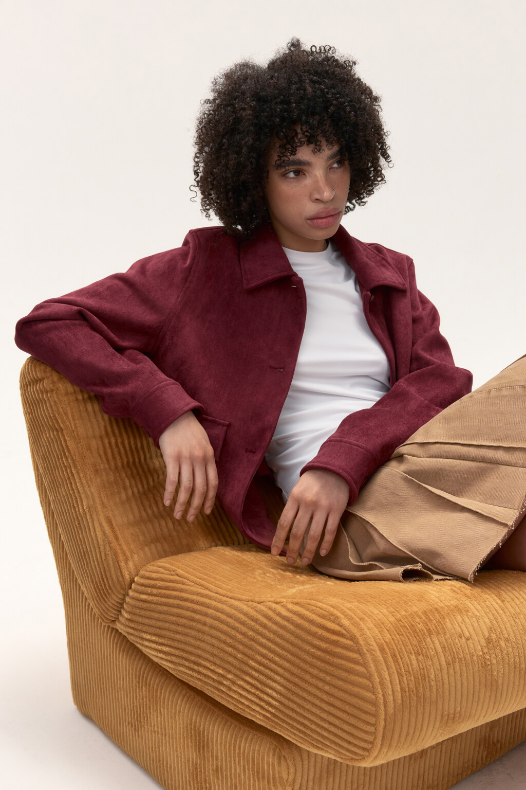 Куртка-жакет с замшевой фактурой - цвет бордовый - 2