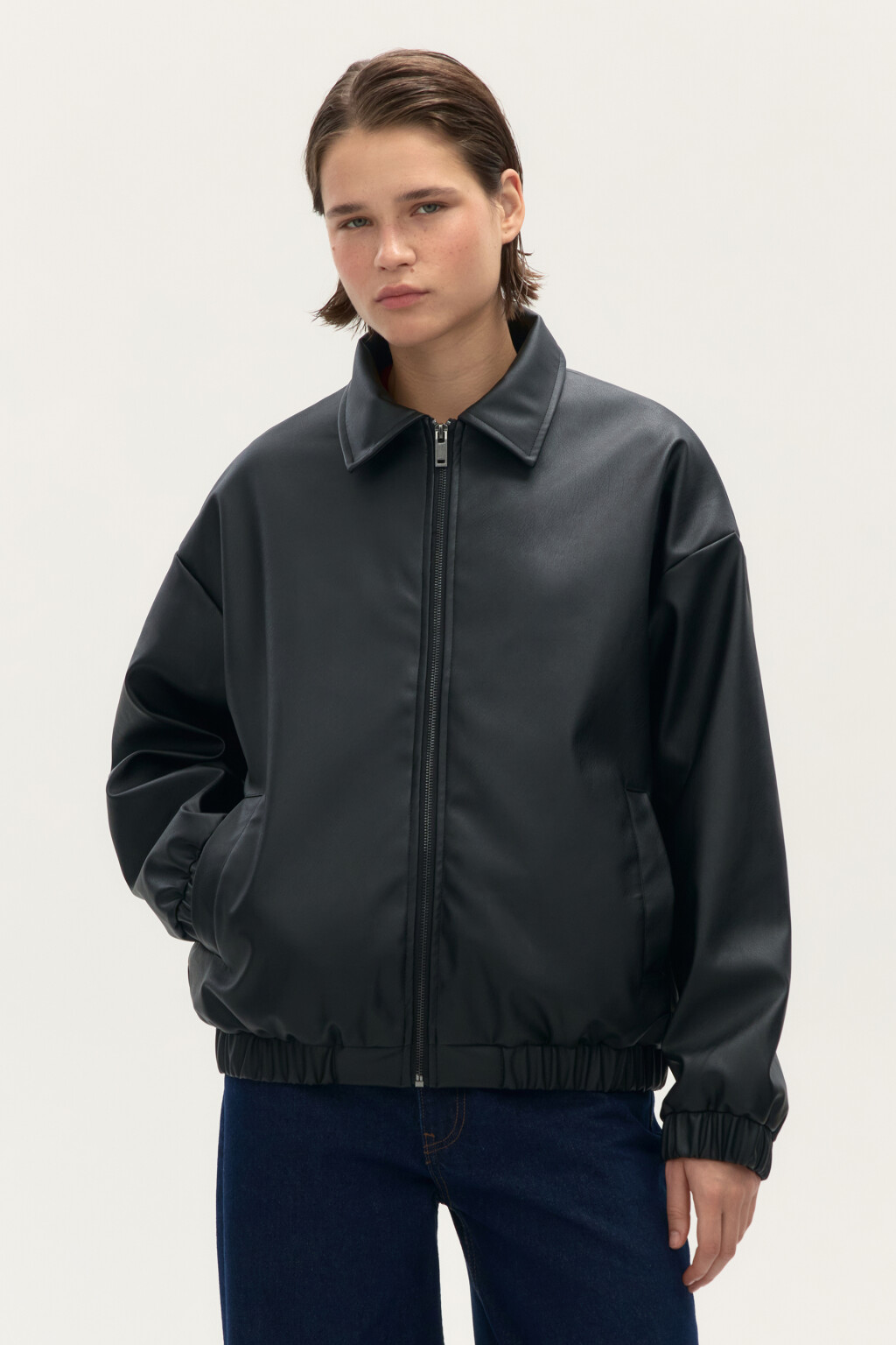 Куртка на молнии с матовой фактурой - цвет черный - 2