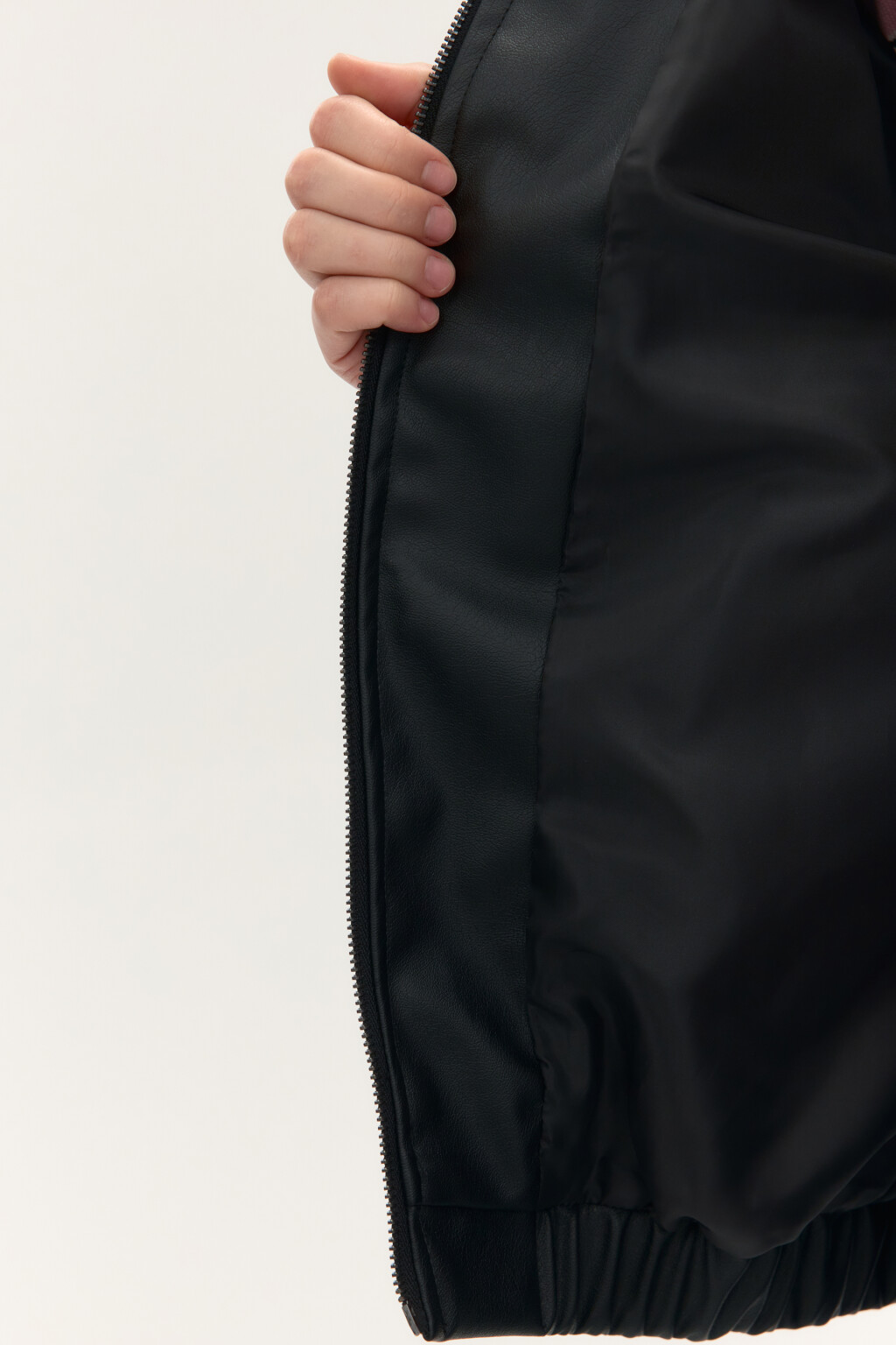 Куртка на молнии с матовой фактурой - цвет черный - 8