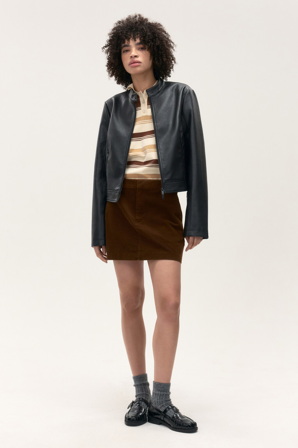 Куртка короткая в байкерском стиле - цвет черный - 4